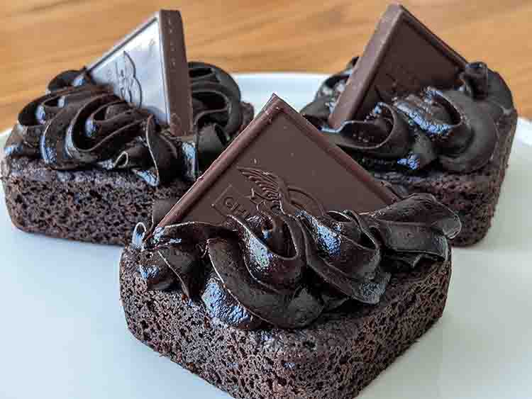 Midnight Chocolate Brownies